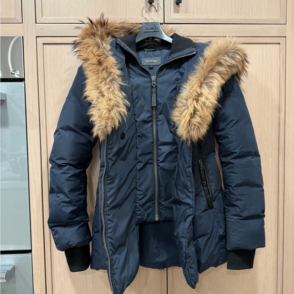 Mackage Navy Puffer with real fox Fur Trim collar - Picture 2 of 5